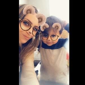 Meet your Posher, Leah